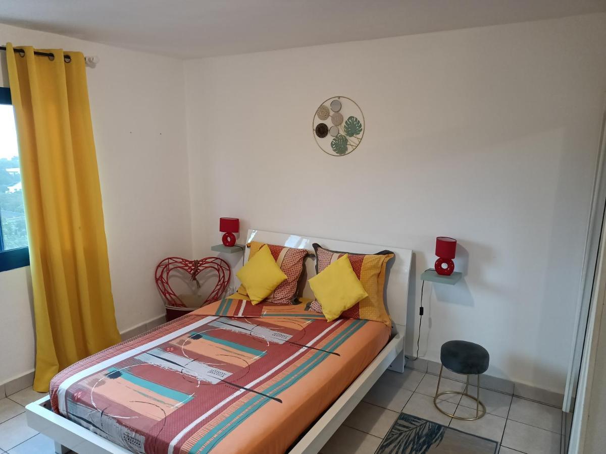 Entre Mer Et Montagne, Appartement Climatise, Vue Mer, Wifi 생트 마리 외부 사진